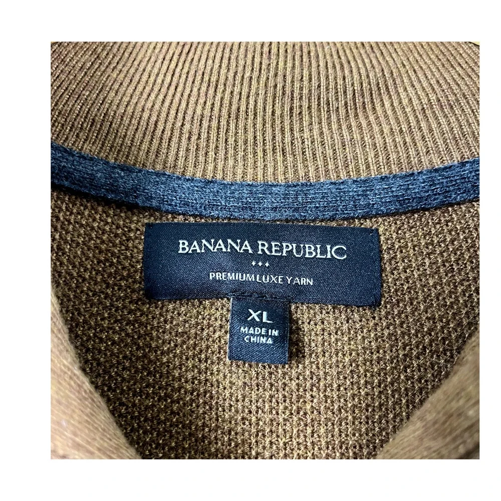 Banana Republic long sleeve